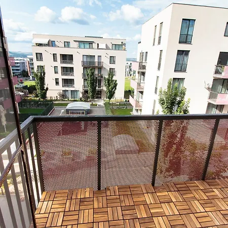 Premium With 2 Ams Cluj-Napoca